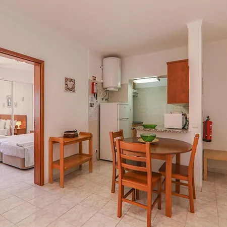 Torre Sol 4º6,Vista Mar,Com Piscina * Armação de Pêra