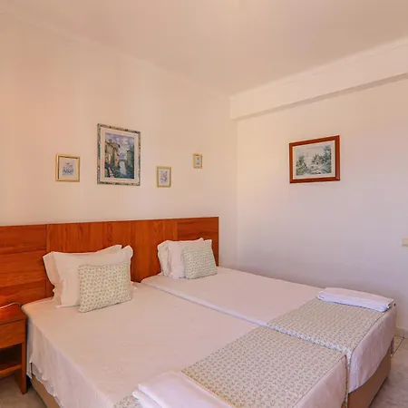 Appartement Torre Sol 4º6,vista Mar,com Piscina Armação de Pêra